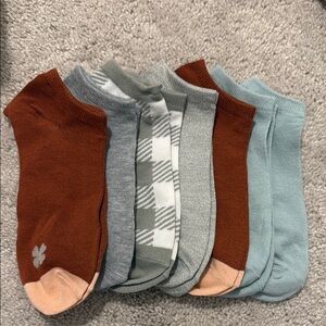 Women’s Multi-Color Ankle Socks bundle of 7
